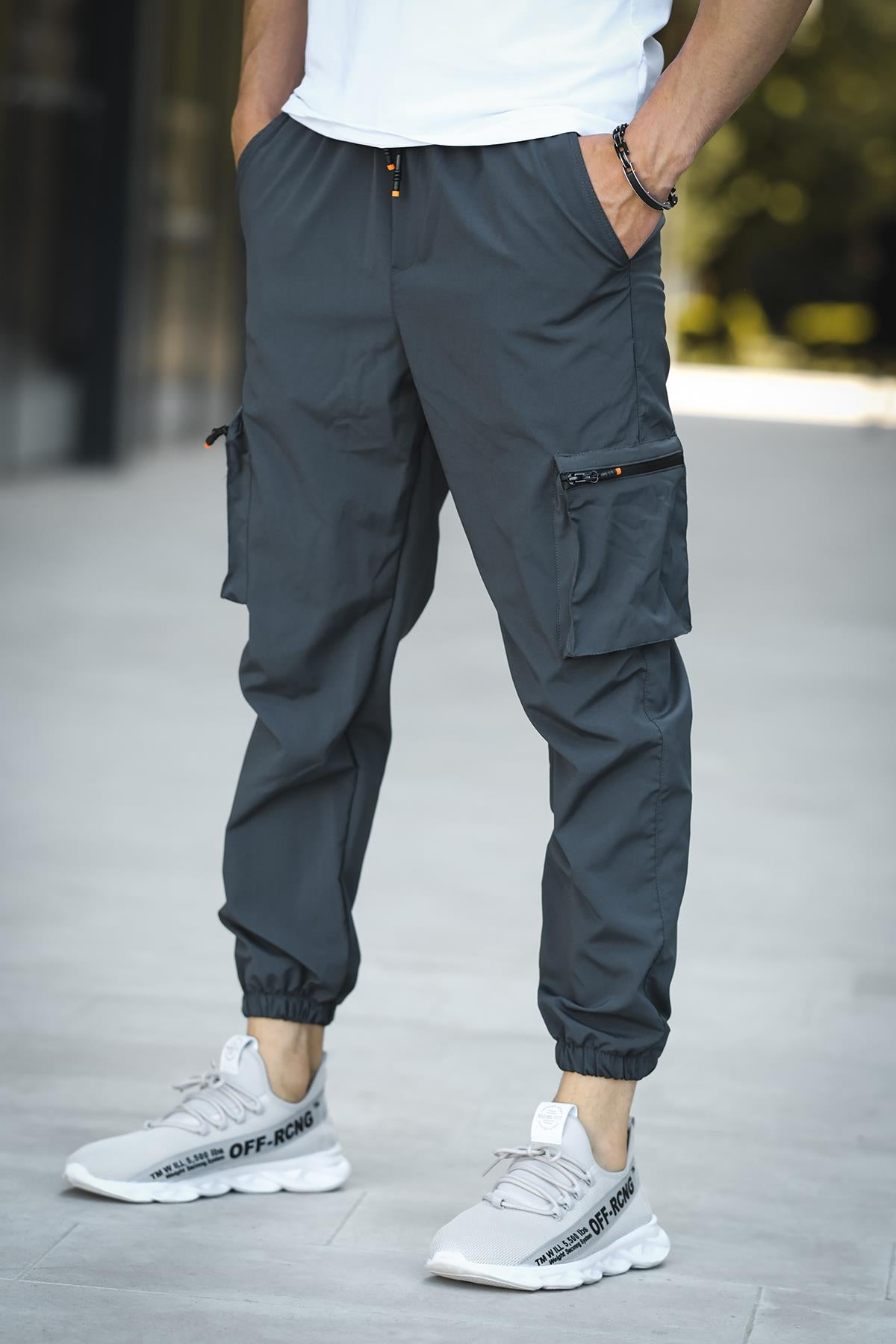 Baltassare Slim Fit Fermuar Detaylı Paraşüt Kargo Cepli Erkek Eşofman Alt