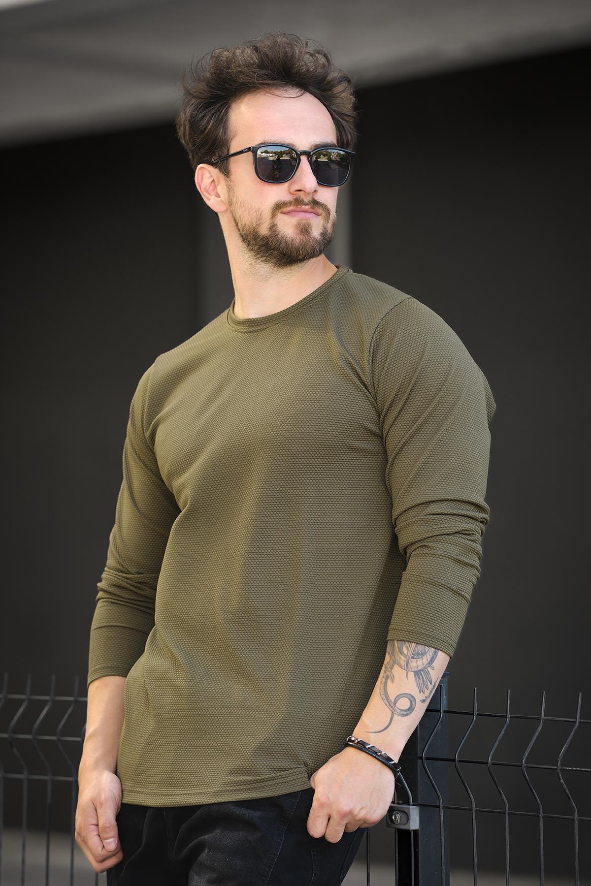 Betti Slim Fit Likralı Petek Kumaş Bisiklet Yaka Erkek Uzun Kol Tshirt