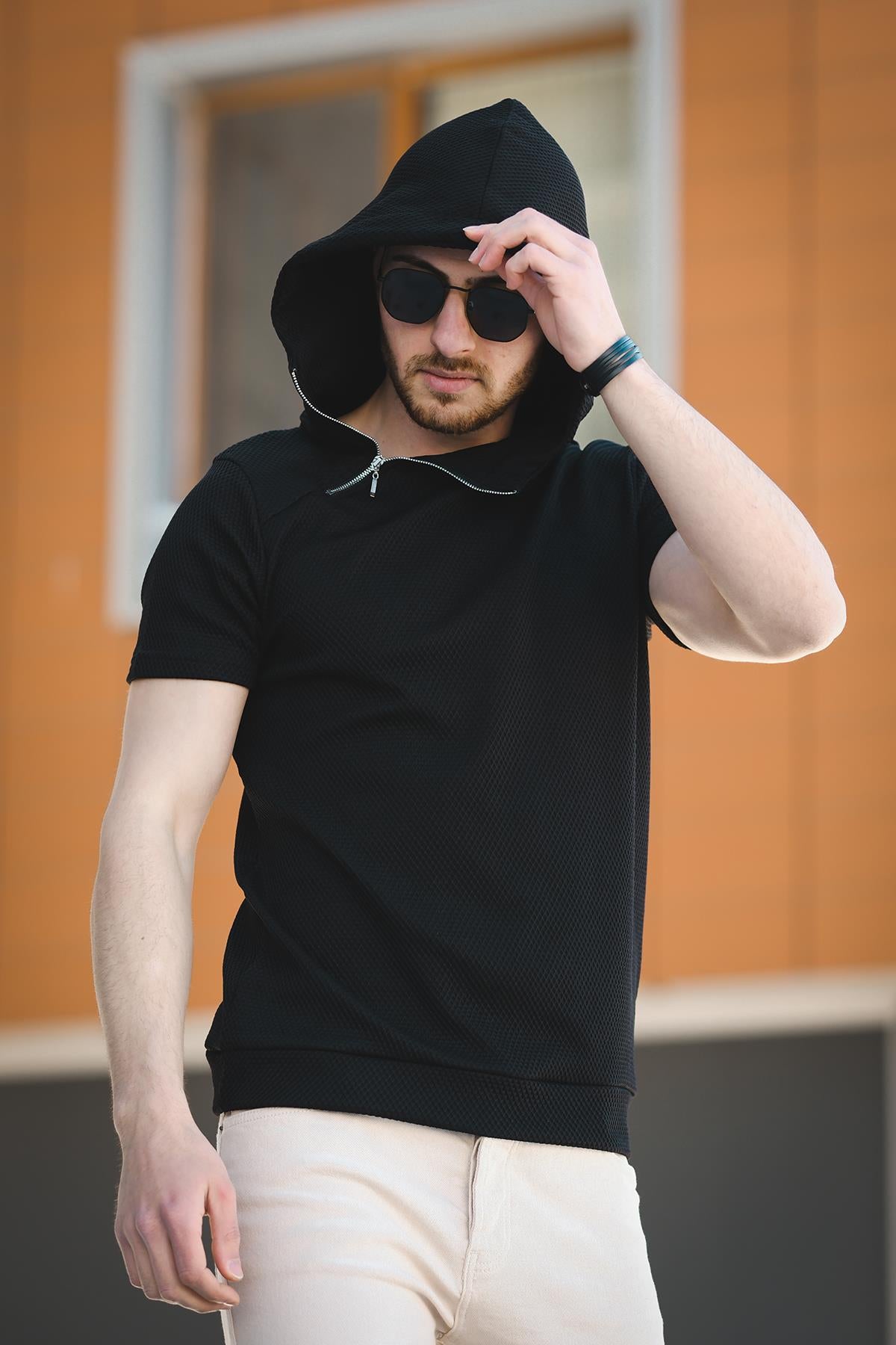Valery Slim Fit Dokulu Fermuar Detaylı Kapüşonlu Erkek Tshirt