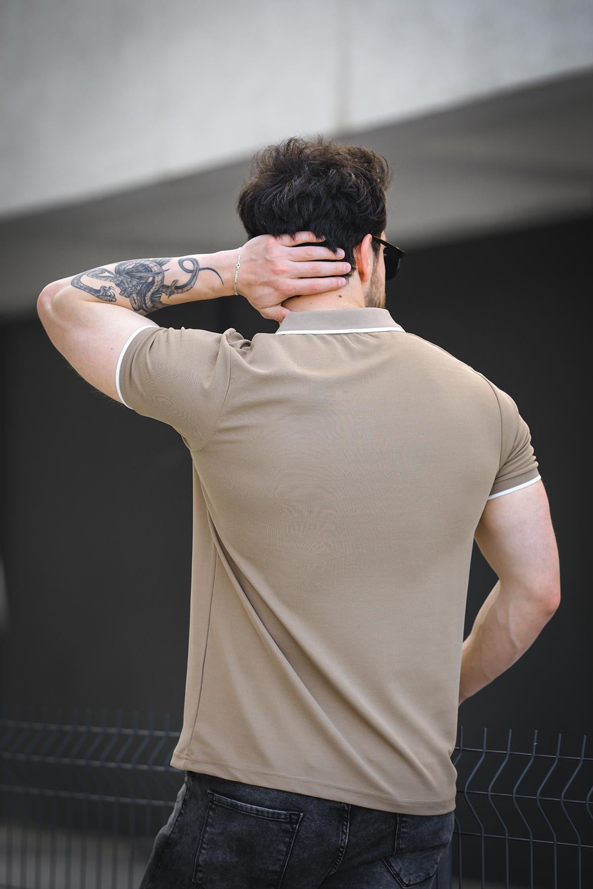 Calep Yakası Şeritli Slim Fit Fermuarlı Polo Yaka Erkek Tshirt