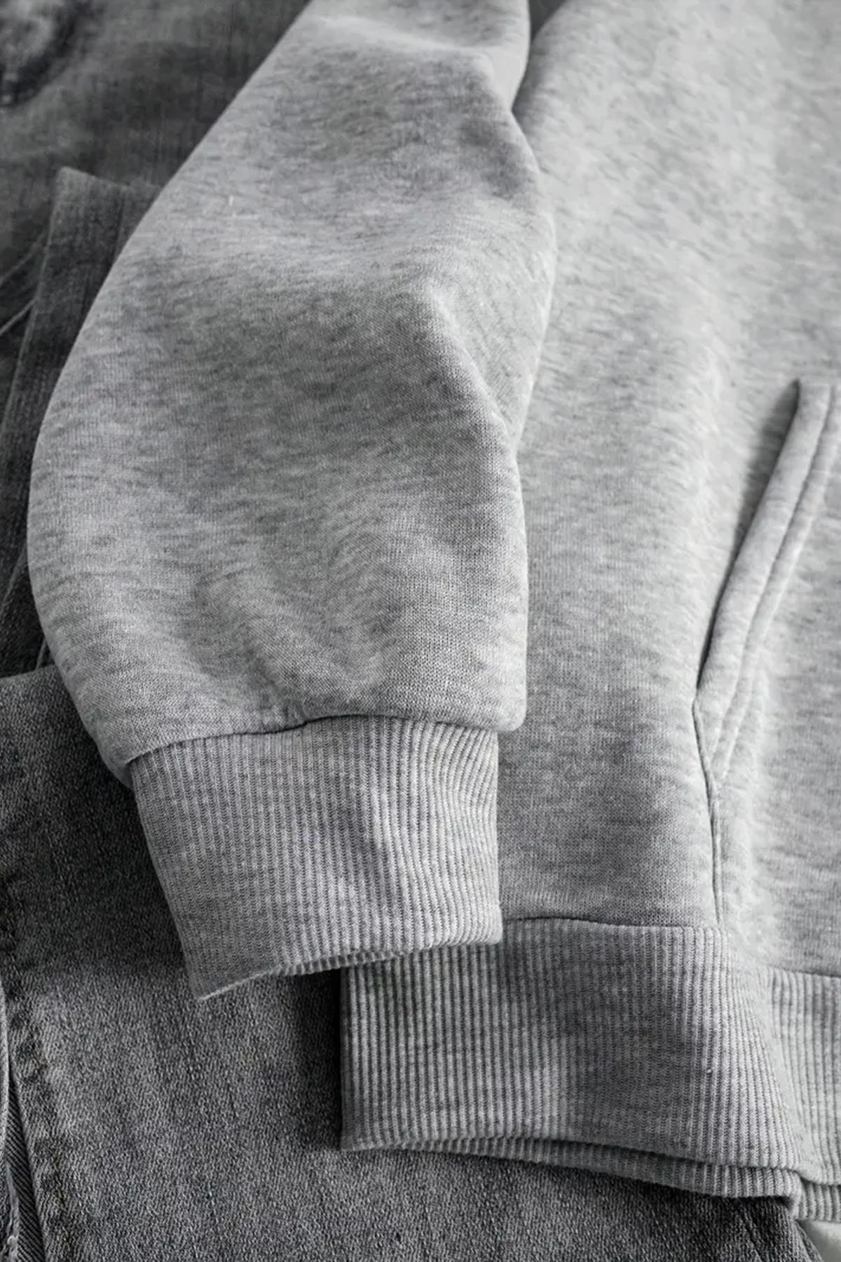 Chery Sırt Baskılı İçi Pamuklu Unisex Sweatshirt