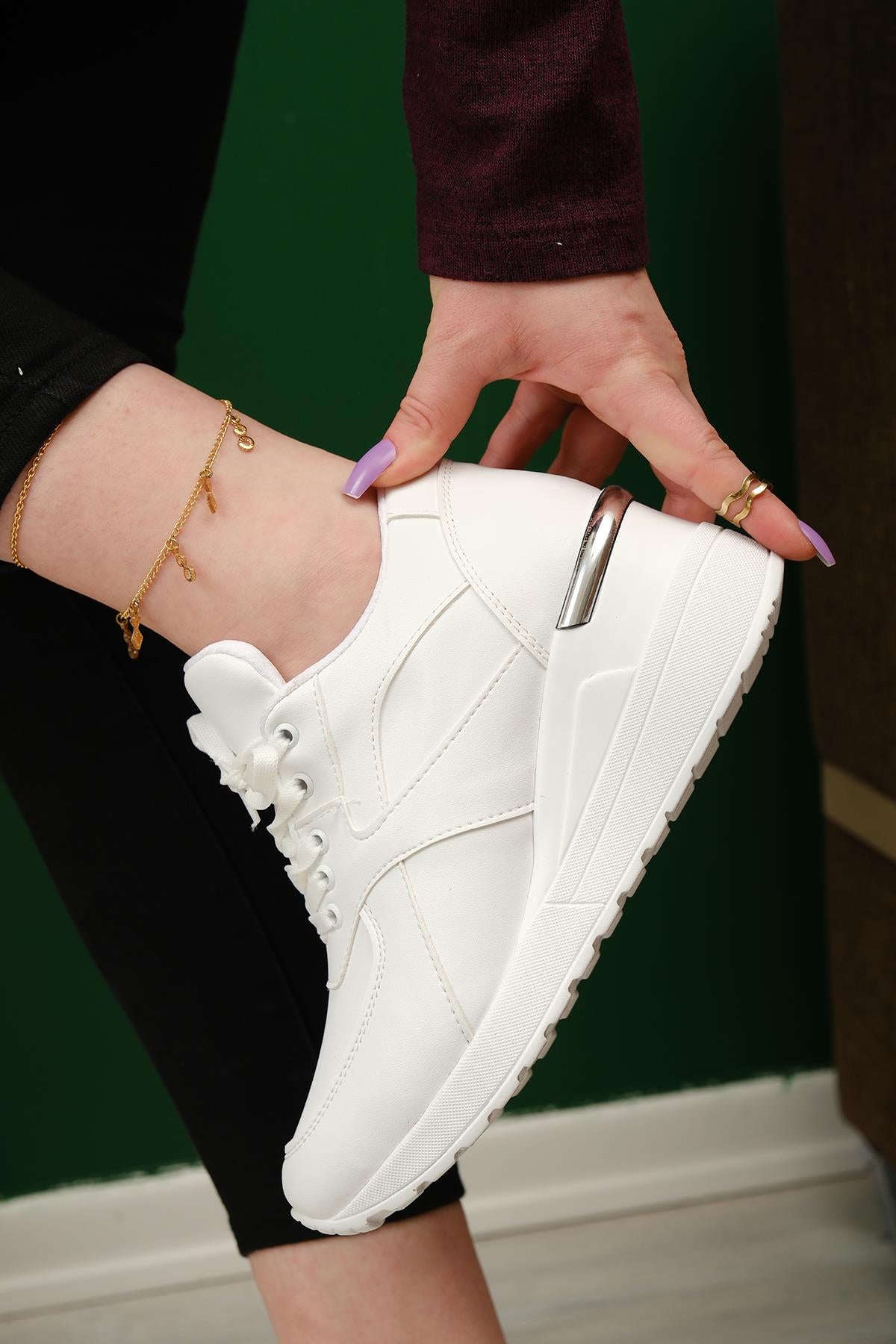 Darcia Metal Detaylı Kalın Platform Topuklu Kadın Sneaker