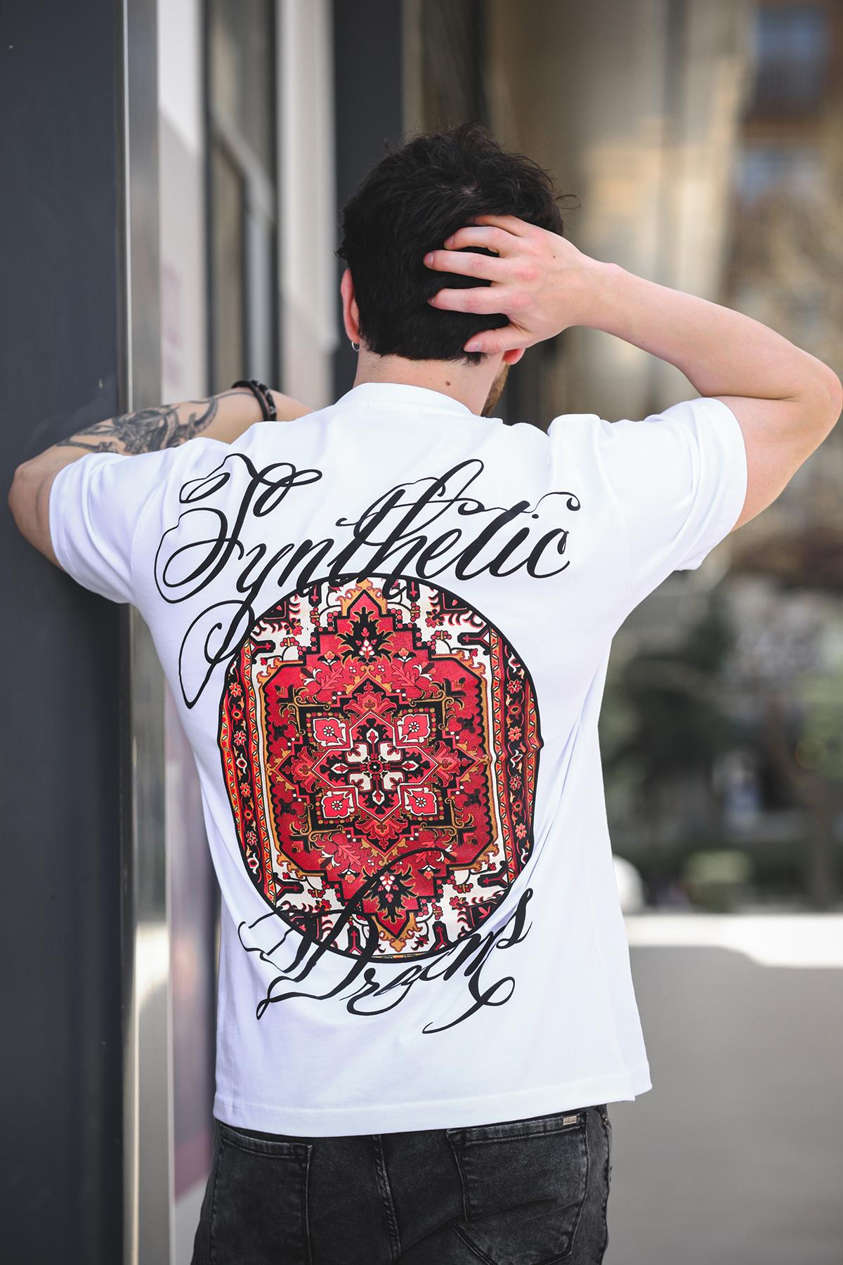 Etnik Desen Logolu Sırt ve Ön Baskılı Pamuklu Comfort Erkek Tshirt