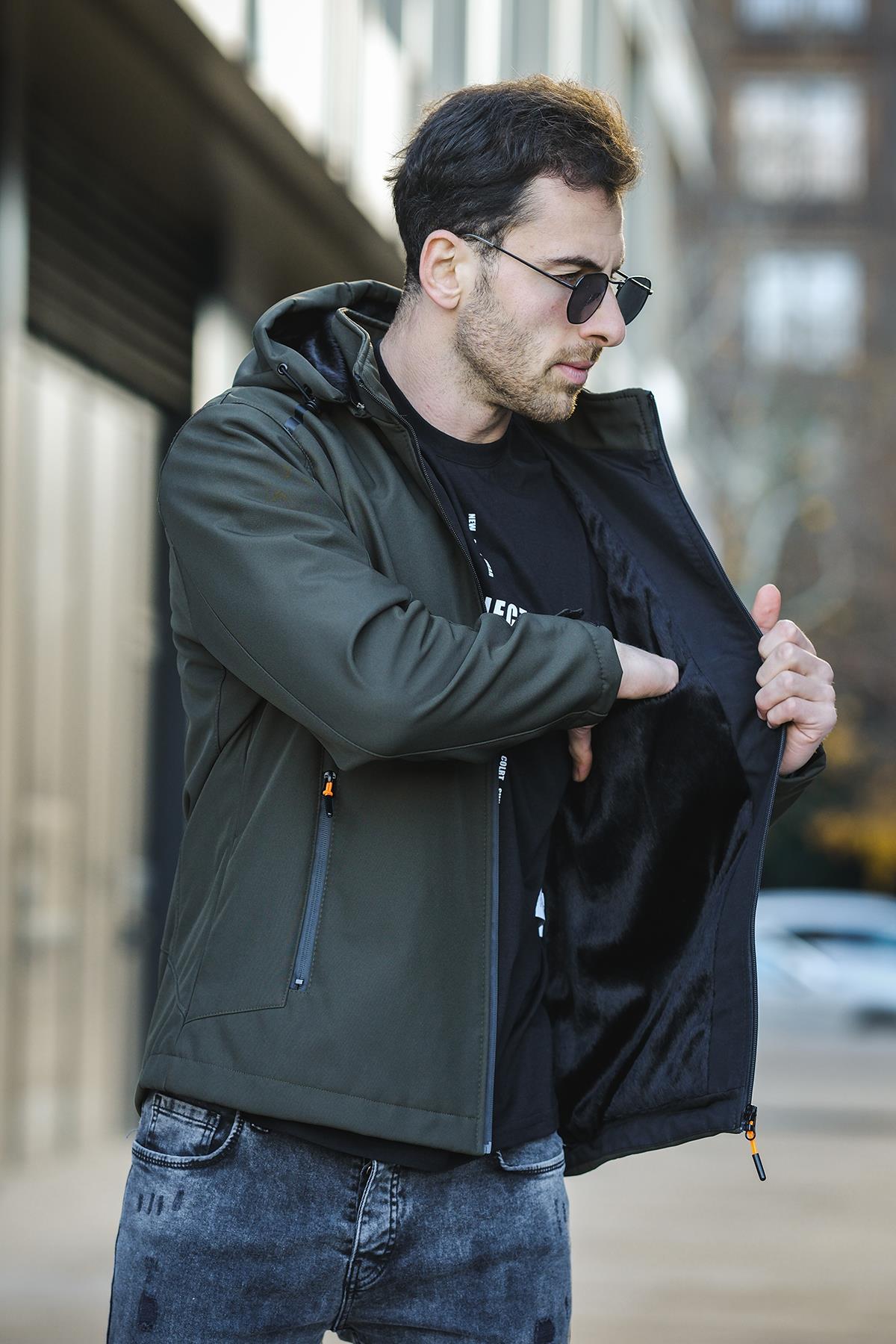 Juka Softshell Su Soğuk Rüzgar Geçirmez İçi Kürklü Dolgulu Softshell Erkek Dağcı Kampcı Kayakcı Montu