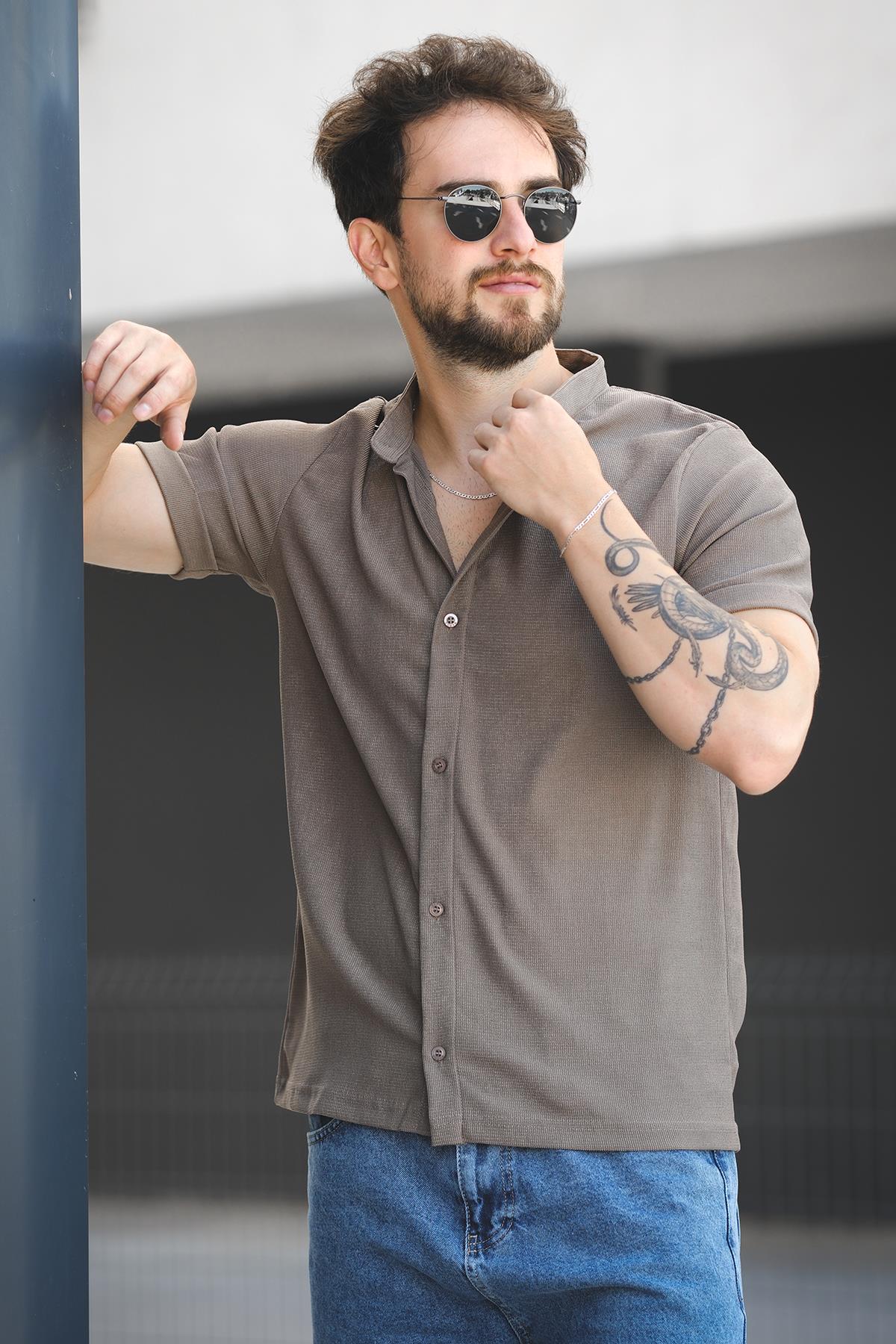 Laend Slim Fit Esnek Likralı Kısa Kol Hakim Yaka Erkek Gömlek