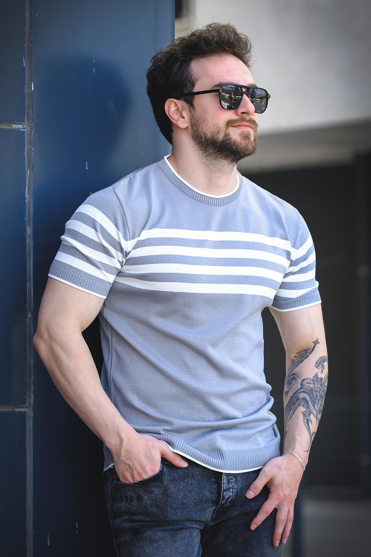 Liam Çizgili Likralı Slim Fit Bisiklet Yaka Örme Erkek Triko Tshirt