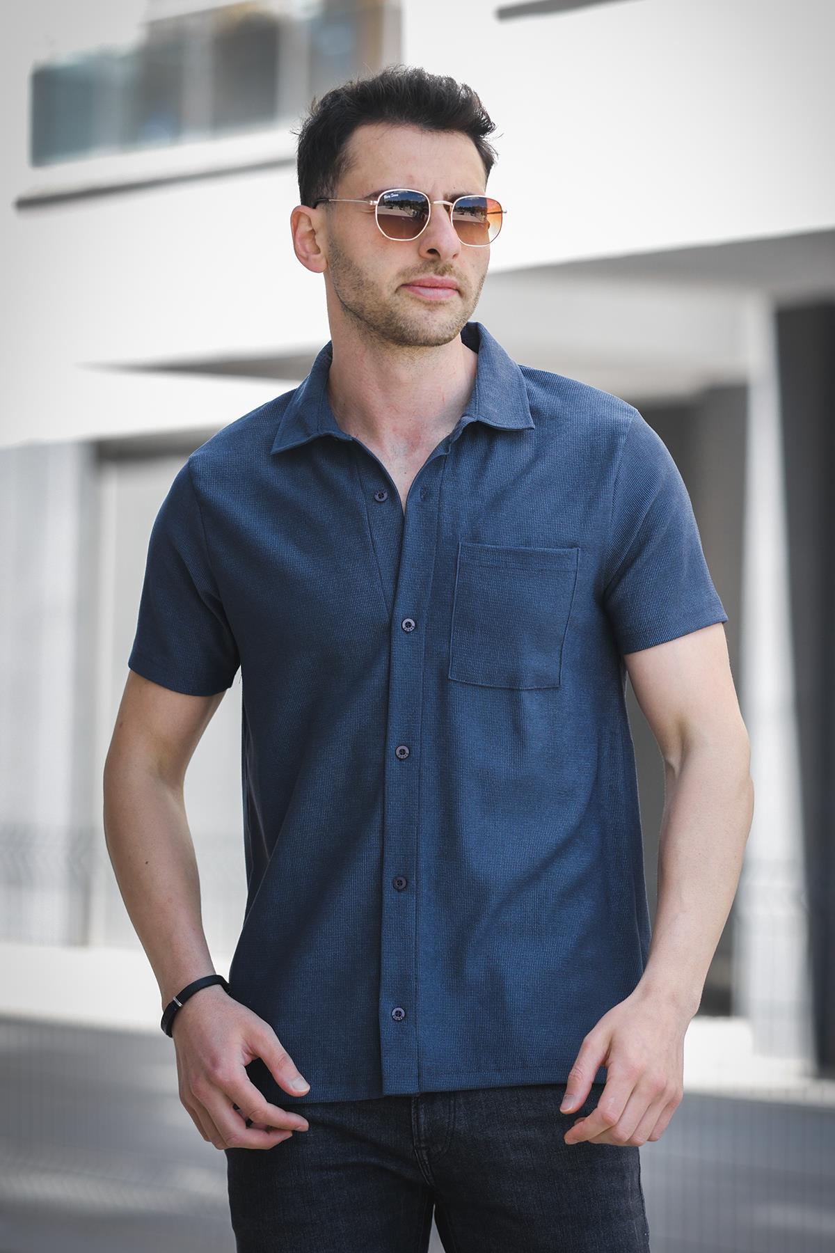 Theo Slim Fit Esnek Likralı Kısa Kol Ayaklı Yaka Erkek Gömlek