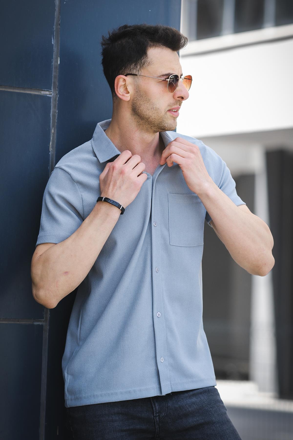 Theo Slim Fit Esnek Likralı Kısa Kol Ayaklı Yaka Erkek Gömlek