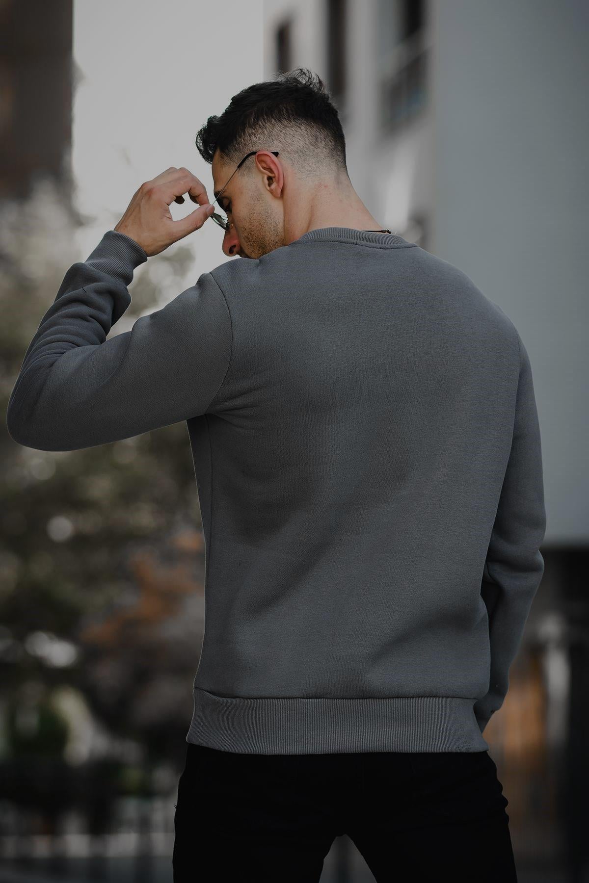 Trc 2737 Üç İplik Şardonlu Kabartma Baskılı Bisiklet Yaka Erkek Sweatshirt