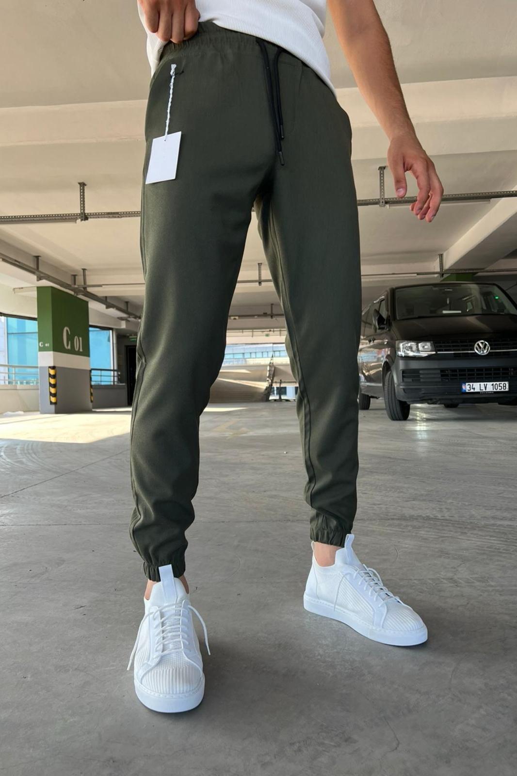 Wendy Dar Kalıp Paçası ve Beli Lastikli Erkek Jogger Pantolon