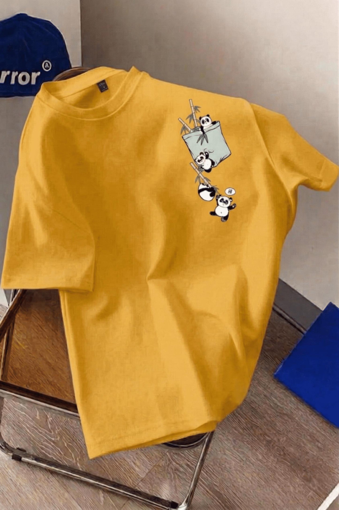Bambu Panda Grafikli Cep Detaylı Kısa Kollu Oversize Unisex Bisiklet Yaka Tişört