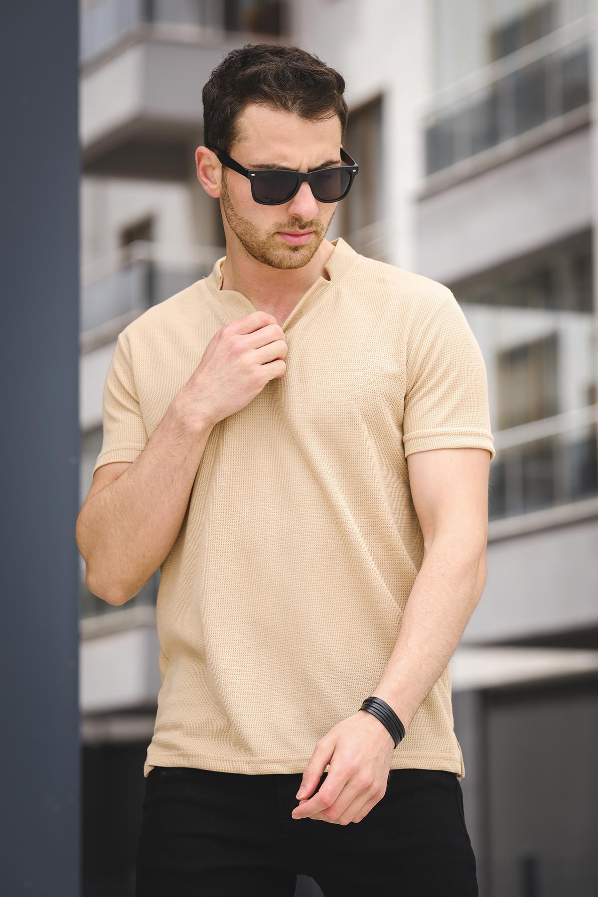 Burchard Üçgen Biyeli Waffle Slim Fit V Yaka Erkek Tshirt