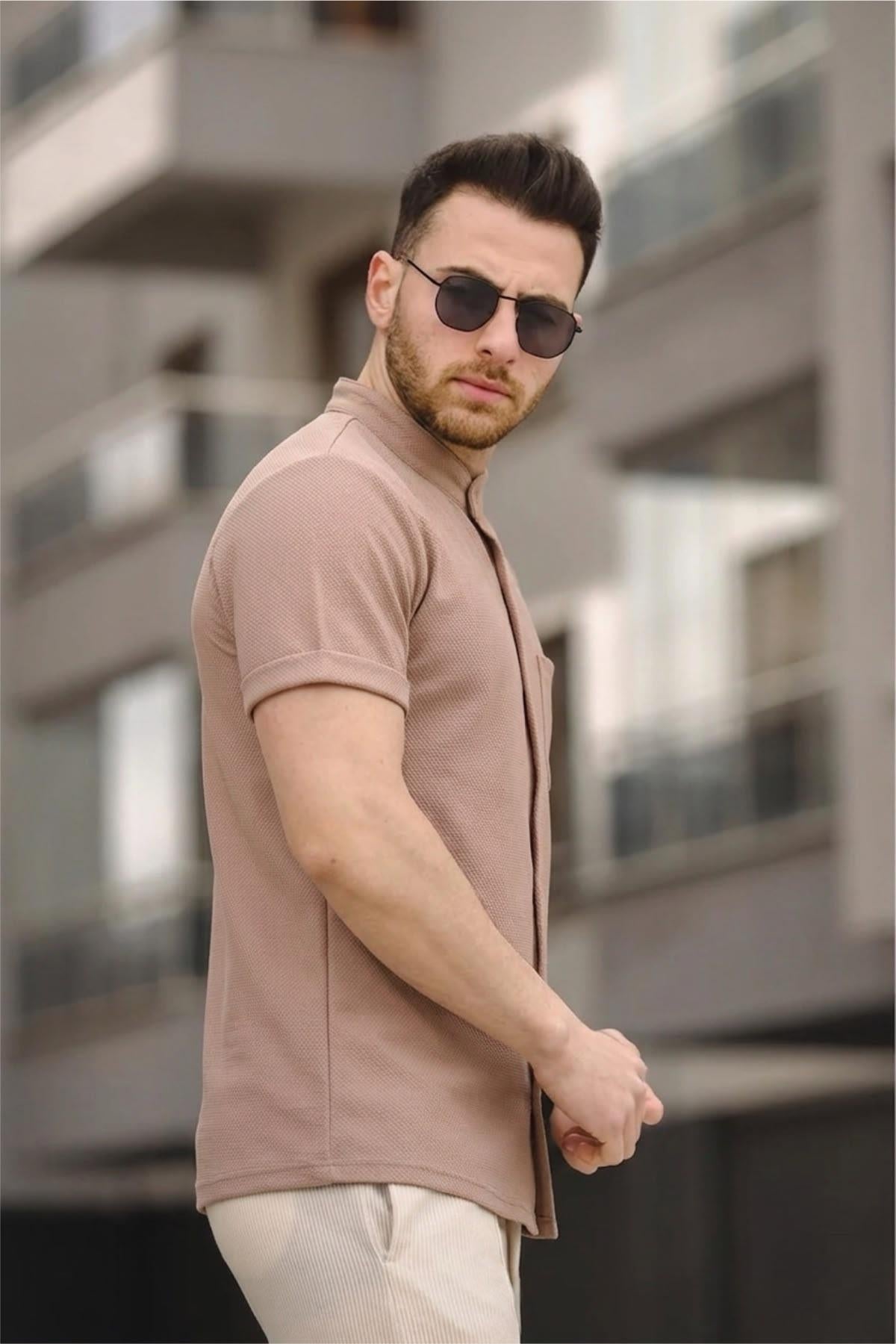 Dennie Tek Cep Gizli Düğmeli Waffle Kumaş Slim Kısa Kol Hakim Yaka Erkek Gömlek