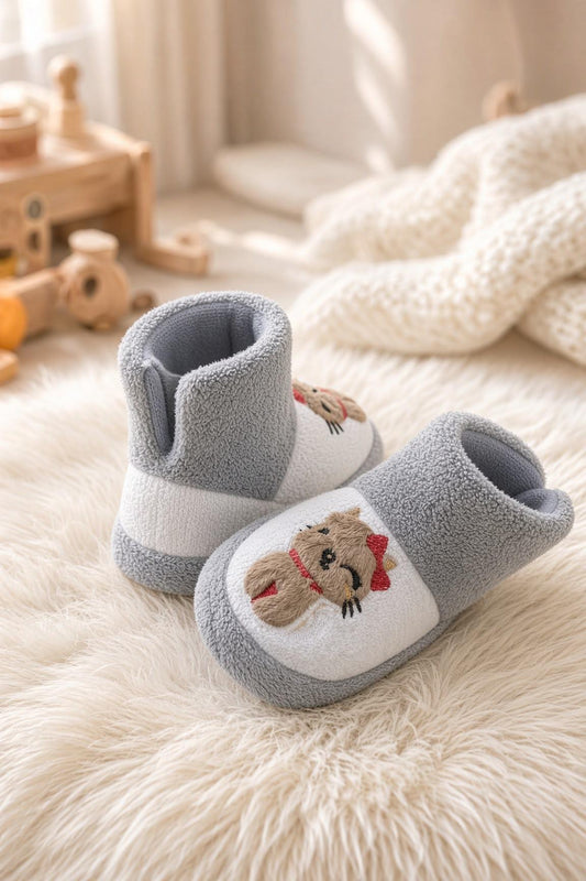 Figür Nakışlı Bebek & Çocuk Peluş Panduf  Sıcak Tutan Ev Botu / Patik
