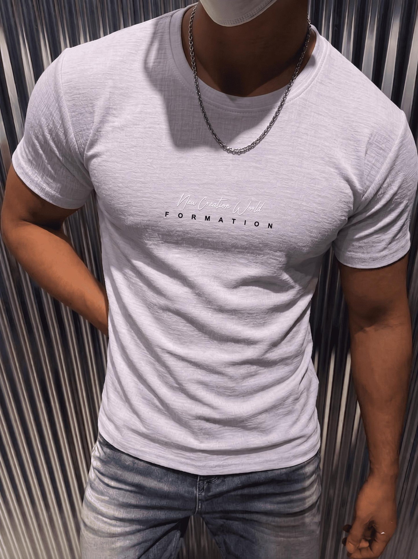 Formation Flok Baskılı Kabuk Desen Slim Fit Erkek Likralı Tişört