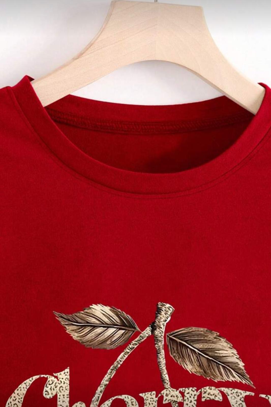 Gold Cherry Kadın Oversize Ön Baskılı Bisiklet Yaka Pamuklu T-Shirt Rahat Kesim