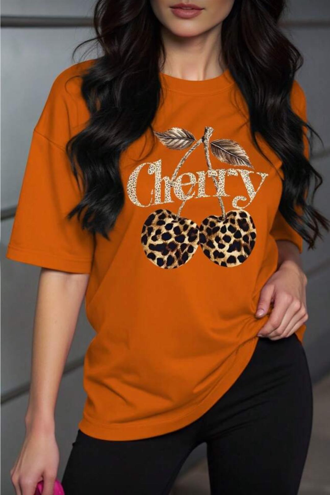 Gold Cherry Kadın Oversize Ön Baskılı Bisiklet Yaka Pamuklu T-Shirt Rahat Kesim