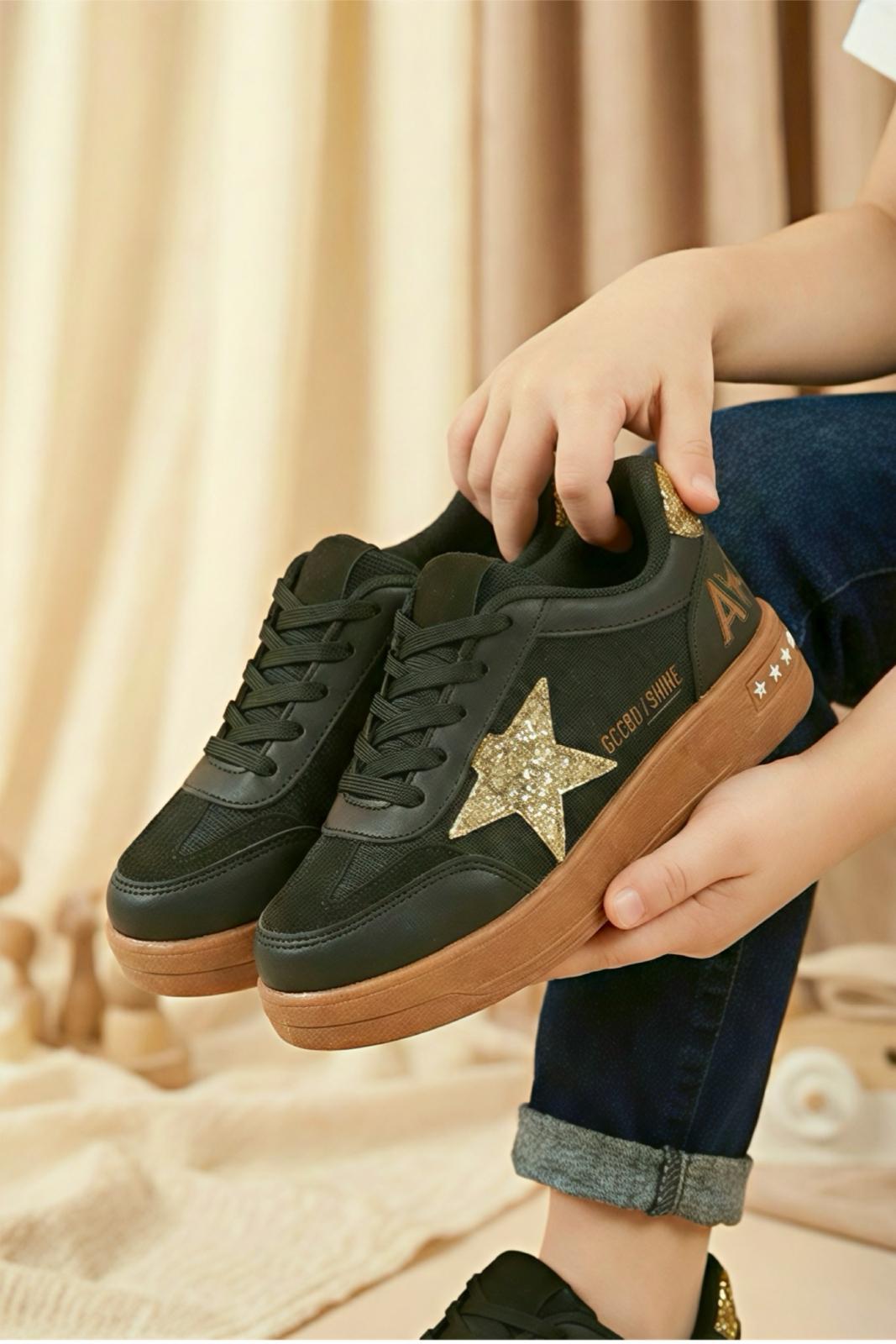 Goldens Işıltılı Yıldız Detaylı Kız Çocuk Sneaker Konforlu Spor Ayakkabı