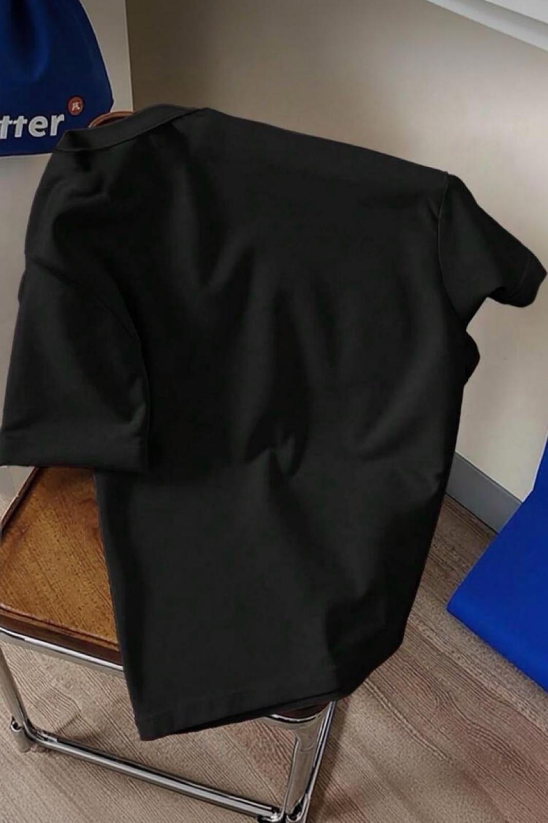 Gym Bunny - Halter Kaldıran Tavşan Baskılı Unisex Oversize Pamuklu Tişört