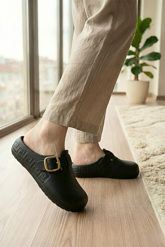 Lovi Kadın Gold Tokalı Geometrik Desenli Comfort Clog Kadın Terlik Lüks Tasarım