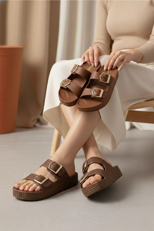 Lovi Z044 Metal Toka Detaylı Platform Taban Kadın Terlik Şehirli Stil