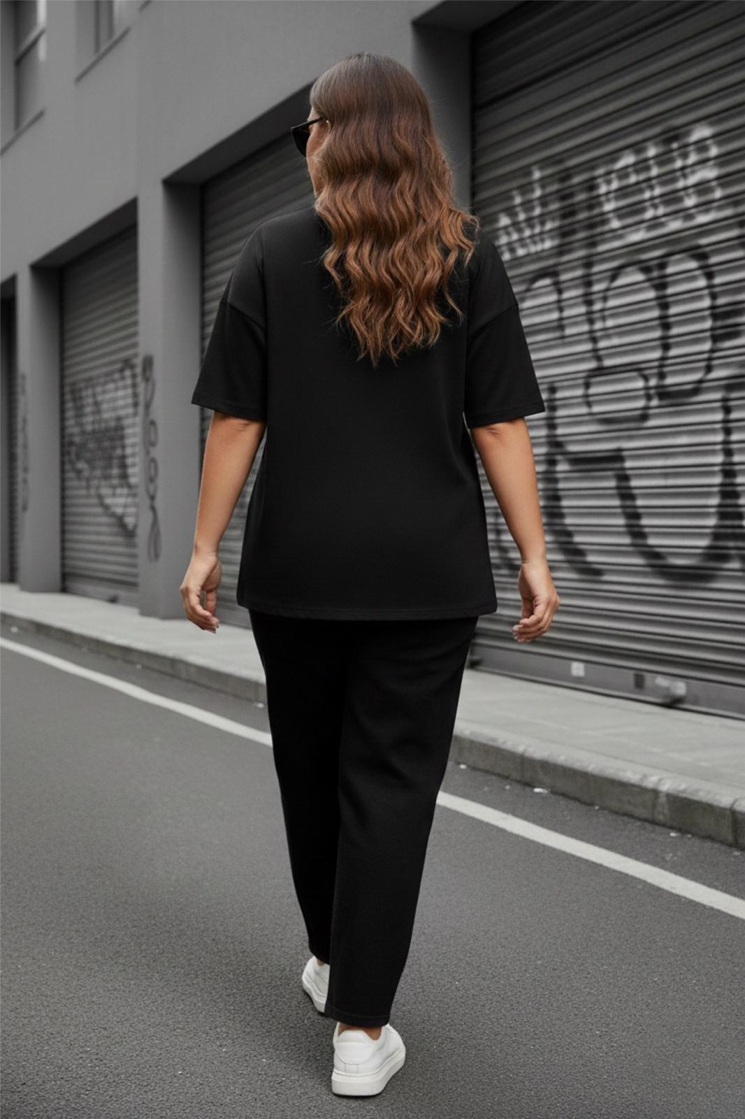 Mily Kadın Büyük Beden Battal Basic Bisiklet Yaka Pamuklu T-Shirt Rahat Kesim Unisex Sevgili Kombini