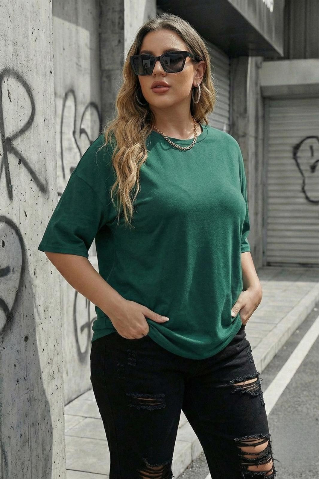 Mily Kadın Büyük Beden Battal Basic Bisiklet Yaka Pamuklu T-Shirt Rahat Kesim Unisex Sevgili Kombini