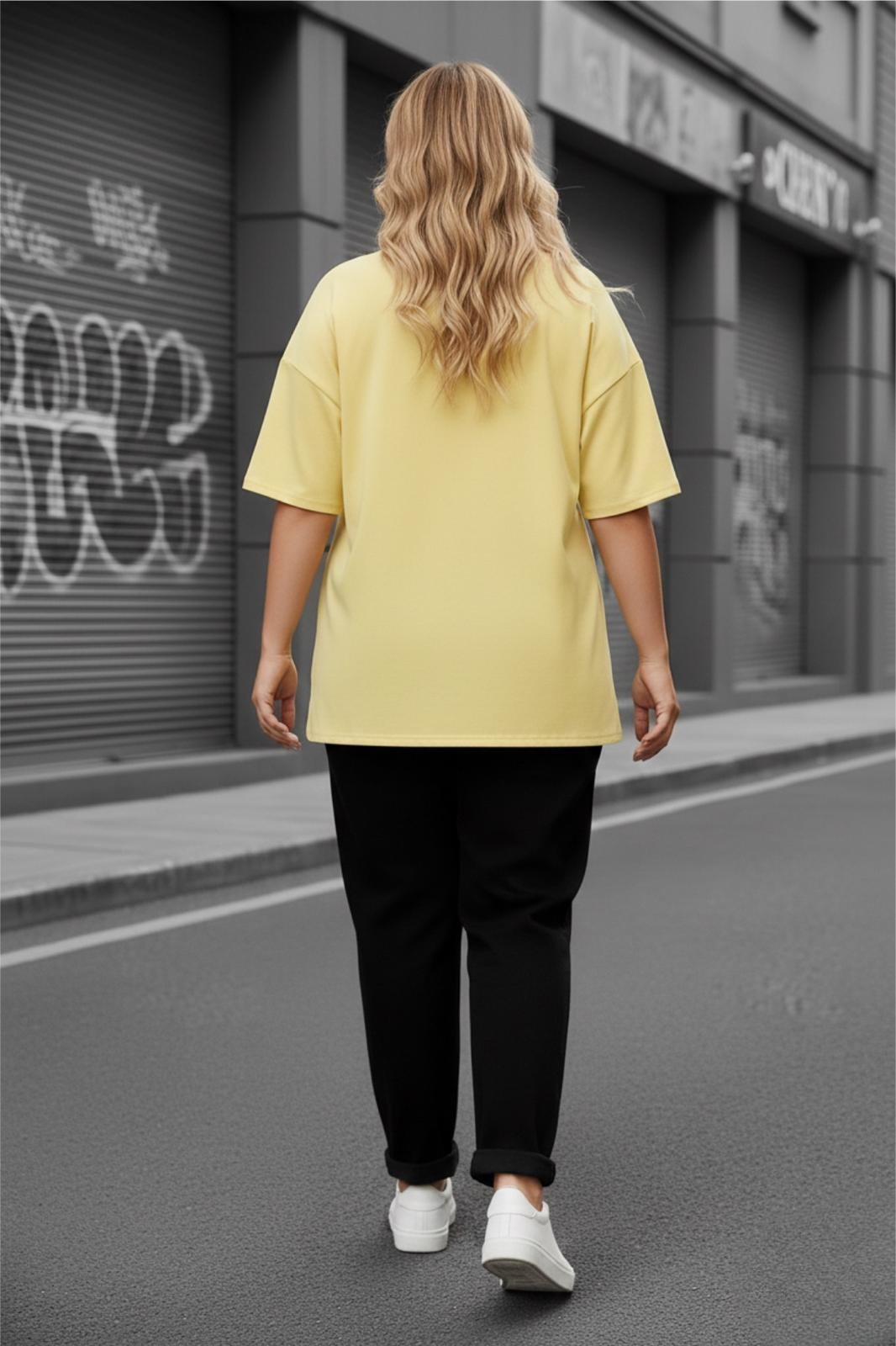 Mily Kadın Büyük Beden Battal Basic Bisiklet Yaka Pamuklu T-Shirt Rahat Kesim Unisex Sevgili Kombini