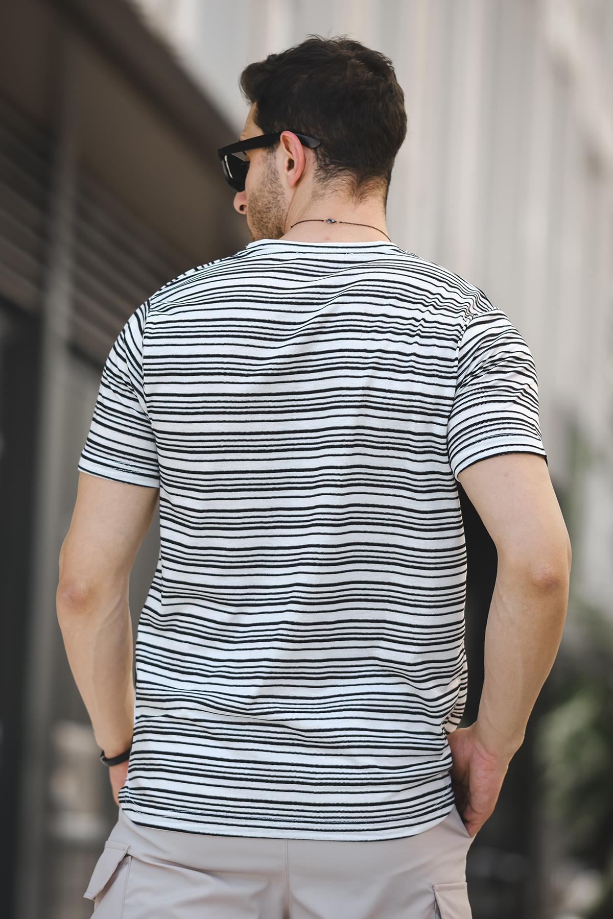 Nezza Çizgili Parçalı Eteği Oval Slim Fit Likralı Erkek Tshirt