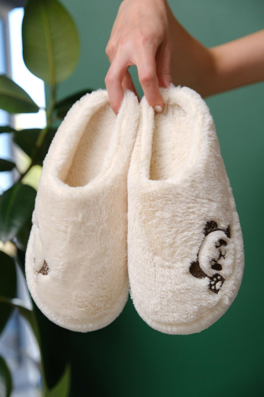 Panda Nakışlı Kadın Ev Terliği Peluş Terlik Çeyiz ve Bohça Terliği Ses Yapmaz Kalın Taban
