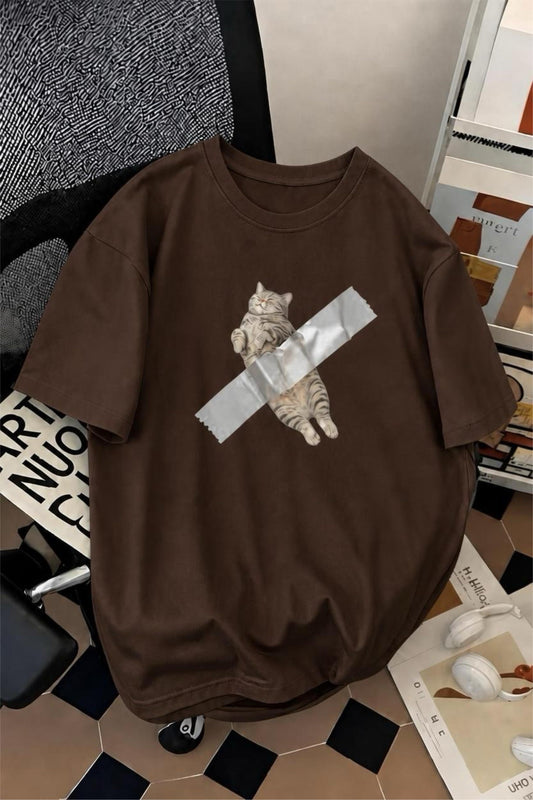 Pop Art Tarzı "Bantlanmış Kedi" Desenli Pamuklu Rahat Unisex Tişört