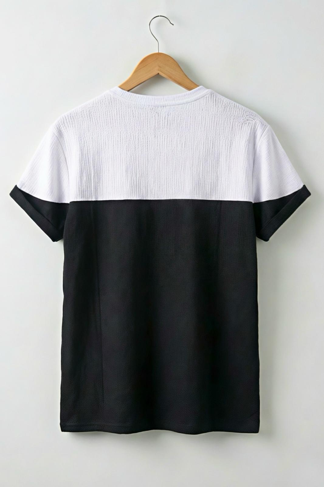 Reka Jakar Dokulu Panel Detaylı Slim Fit Bisiklet Erkek Yaka Tişört