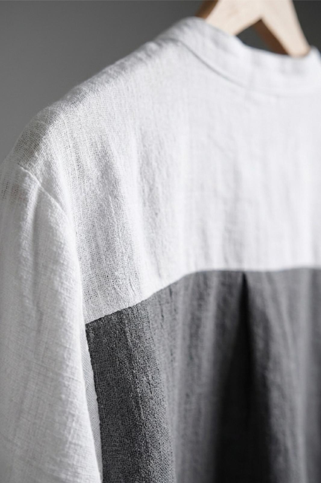 Reka Jakar Dokulu Panel Detaylı Slim Fit Bisiklet Erkek Yaka Tişört
