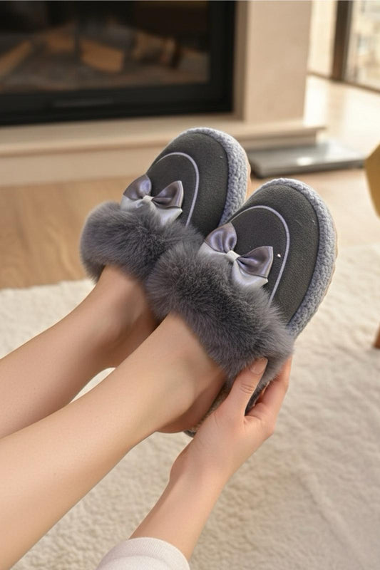 Romy Kurdela Kadın Ev Terliği Peluş Ev Terliği Ses Yapmaz Taban Sıcak Şık Kürklü Terlik