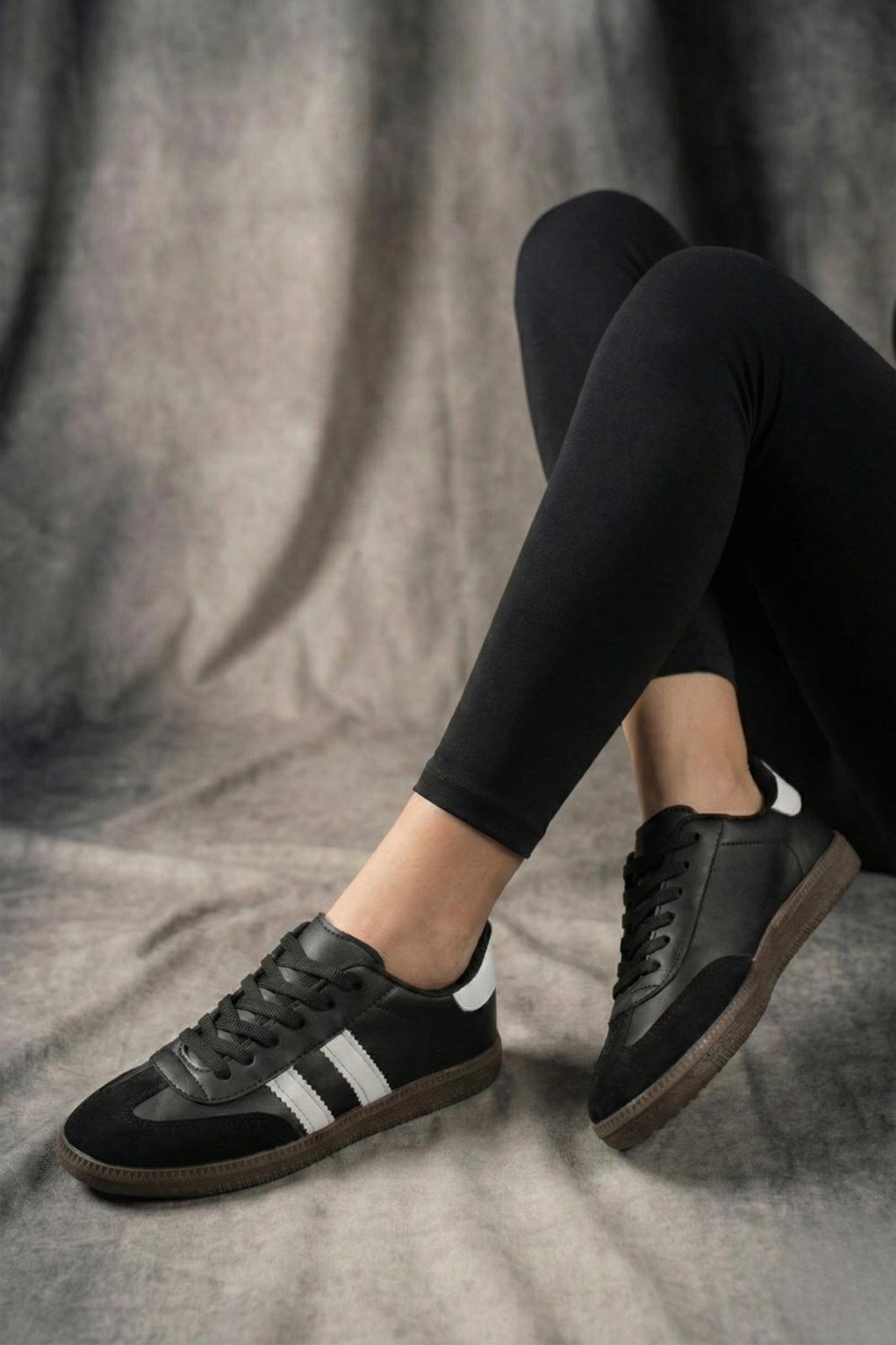 Sany Retro Hafif Rahat Taban Bağcıklı Kadın Sneaker