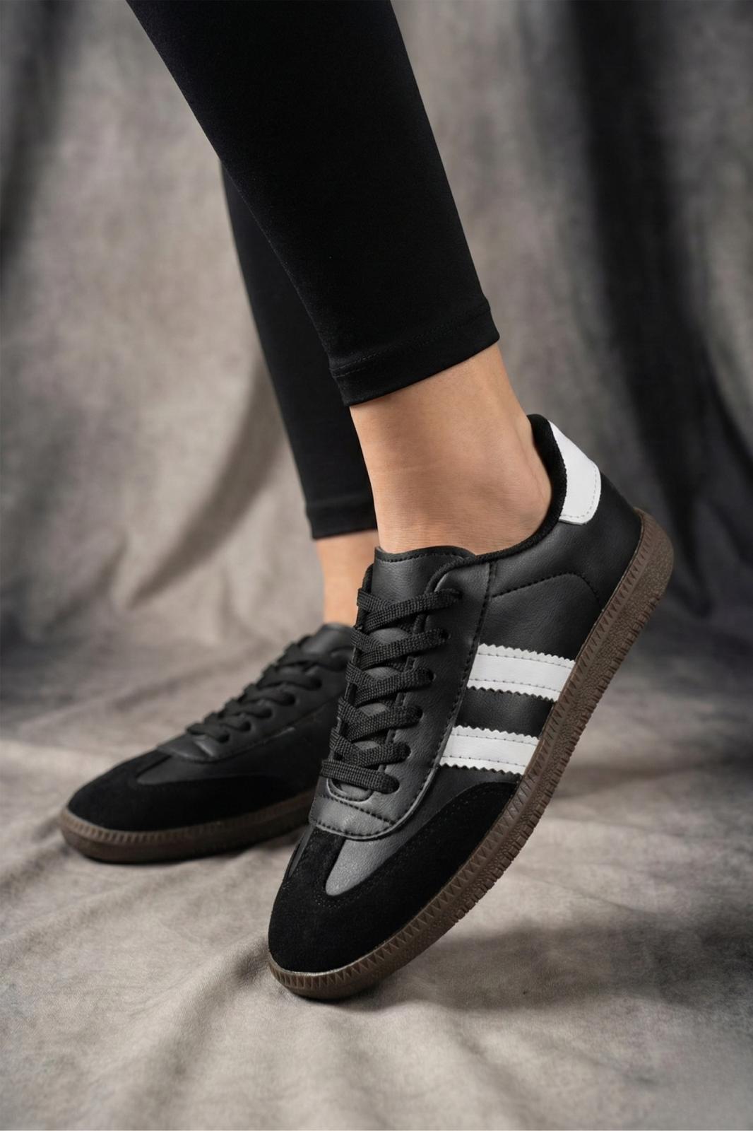 Sany Retro Hafif Rahat Taban Bağcıklı Kadın Sneaker