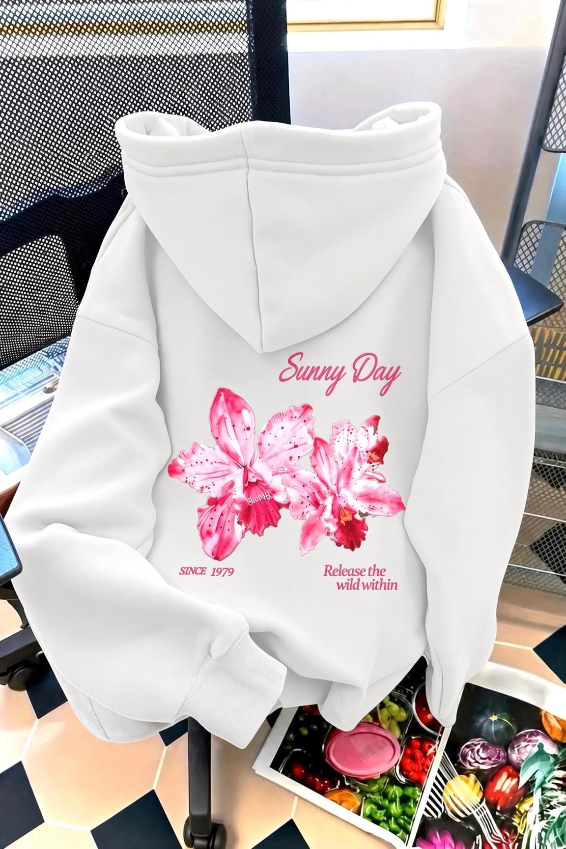 Sunny Day Botanical Sırt Baskılı Oversize Kapüşonlu Sweatshirt | Çiçek Desenli Şardonlu Kumaş Hoodie