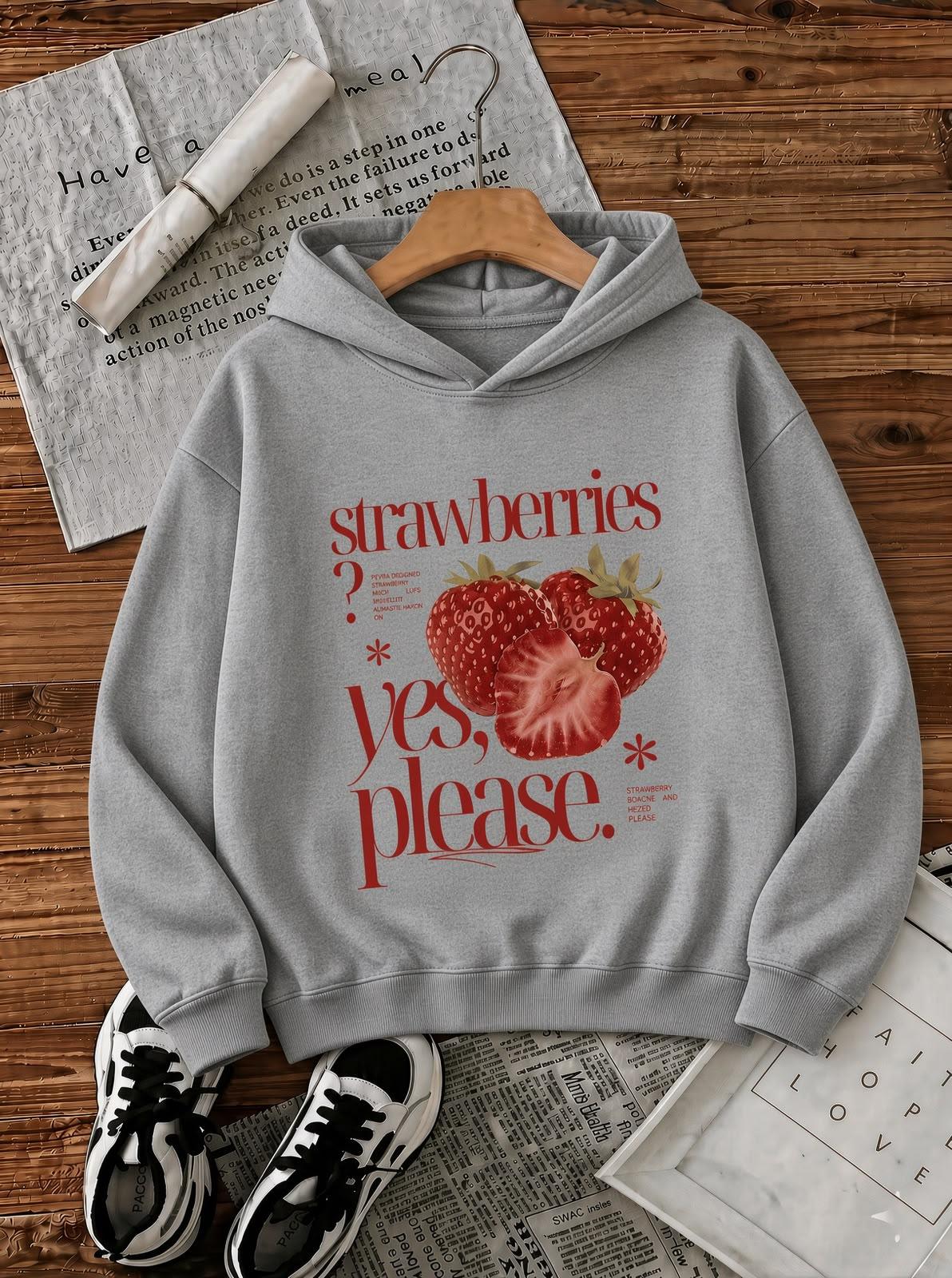 Sw Strawberries Yes, Please." Ön Baskılı Renkli Kadın Kapüşonlu Sweatshirt
