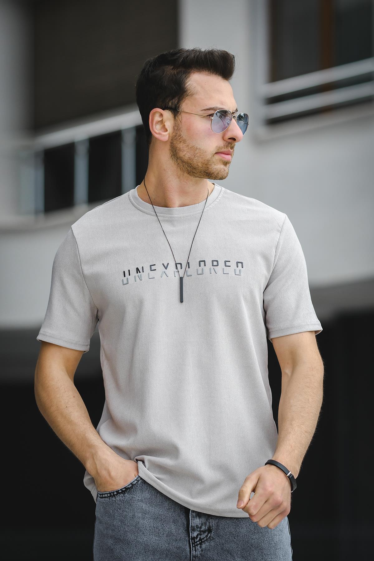 Unexplored Baskılı Comfort Fit Bisiklet Yaka Likralı Erkek Tshirt