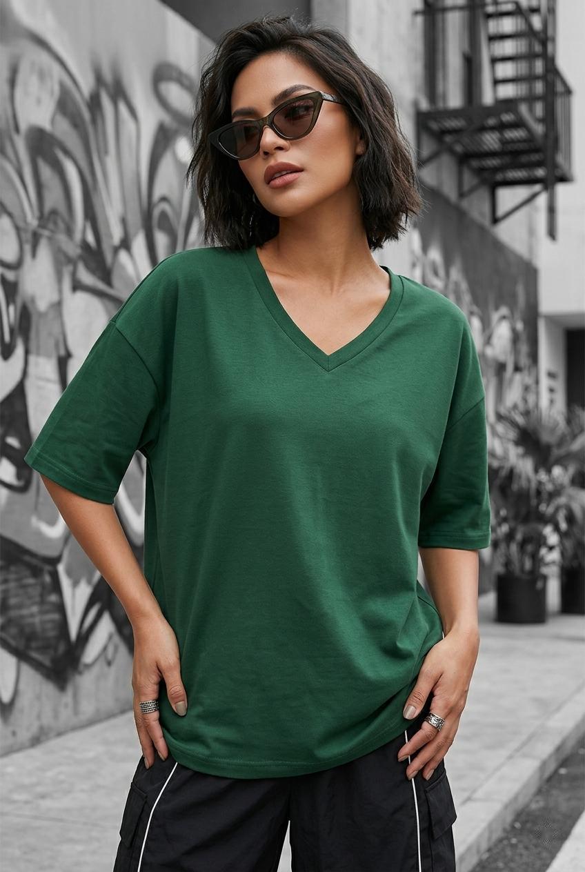 Zey Oversize V Yaka Basic Kadın Tişört - Düşük Omuzlu Salaş Kesim
