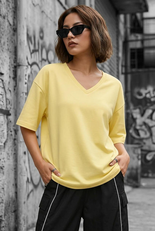 Zey Oversize V Yaka Basic Kadın Tişört - Düşük Omuzlu Salaş Kesim