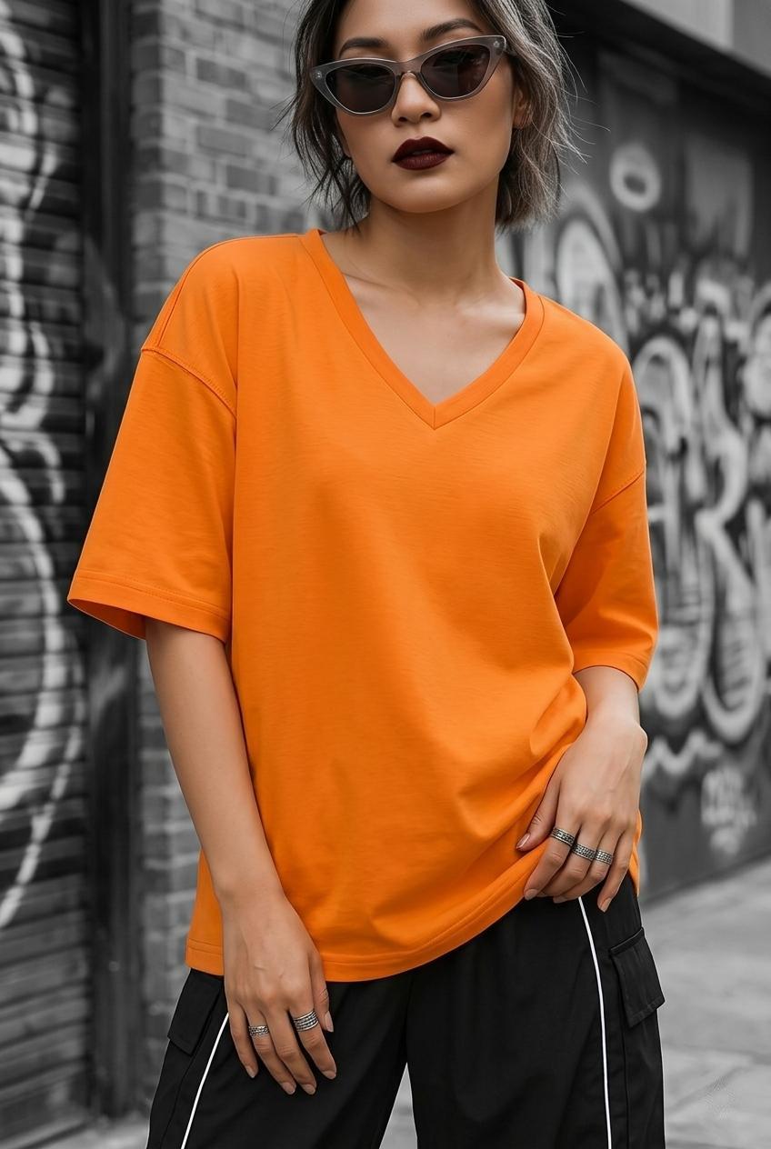 Zey Oversize V Yaka Basic Kadın Tişört - Düşük Omuzlu Salaş Kesim